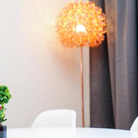 Apartment Romantika - Spacious Center *