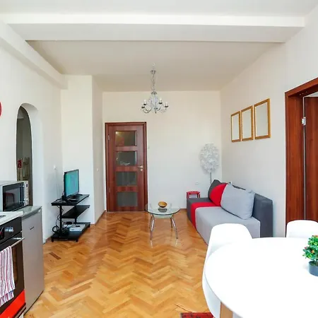 Romantika - Spacious Center Sofia